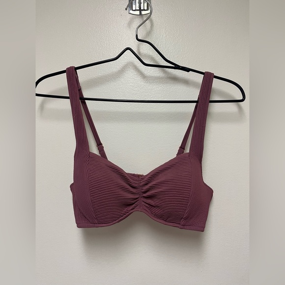 34B Mauve Bikini by Shade & Shore - Picture 2 of 5